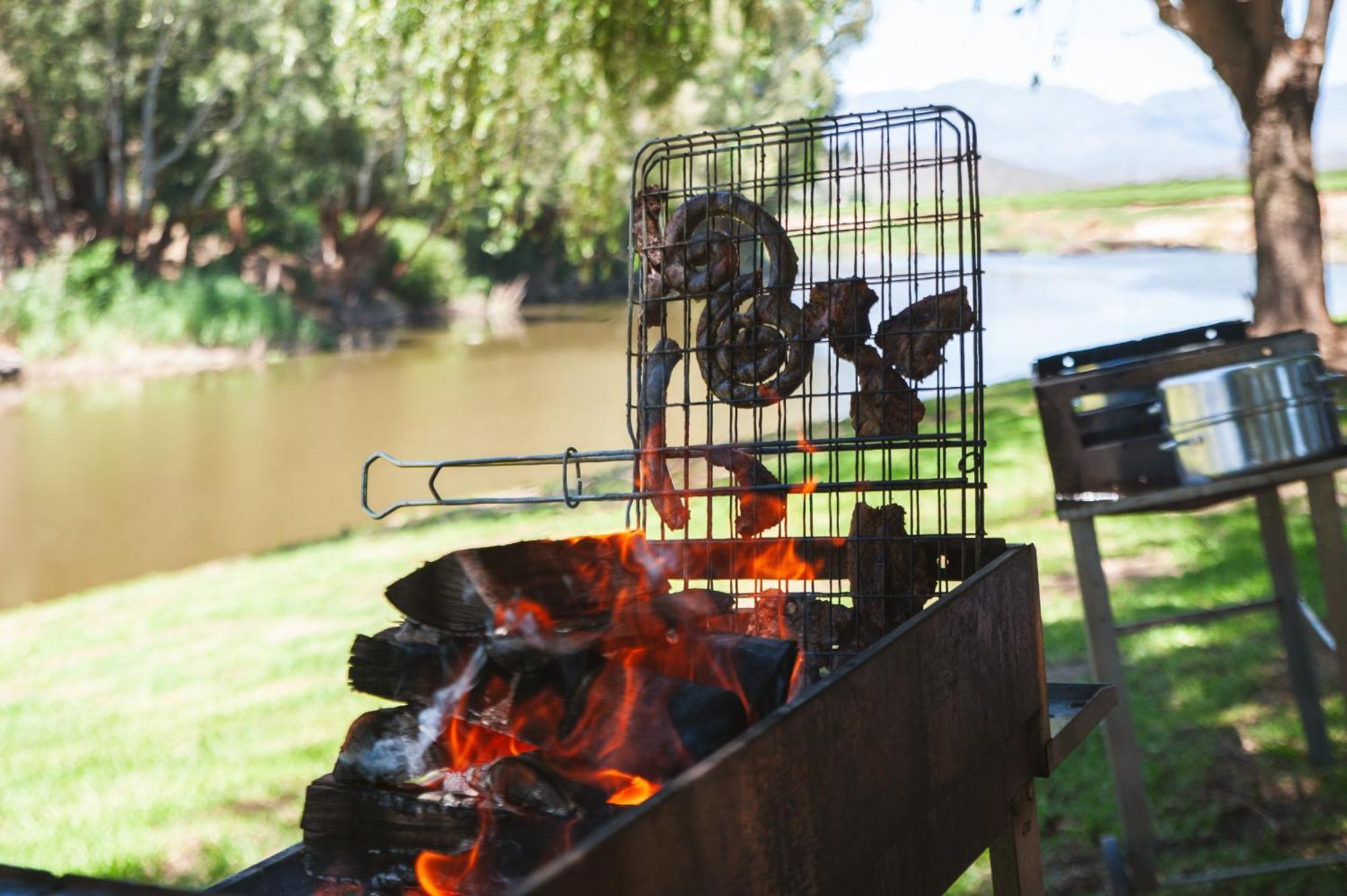 Olifantskrans River Cabins Bonnievale Kültér fotó